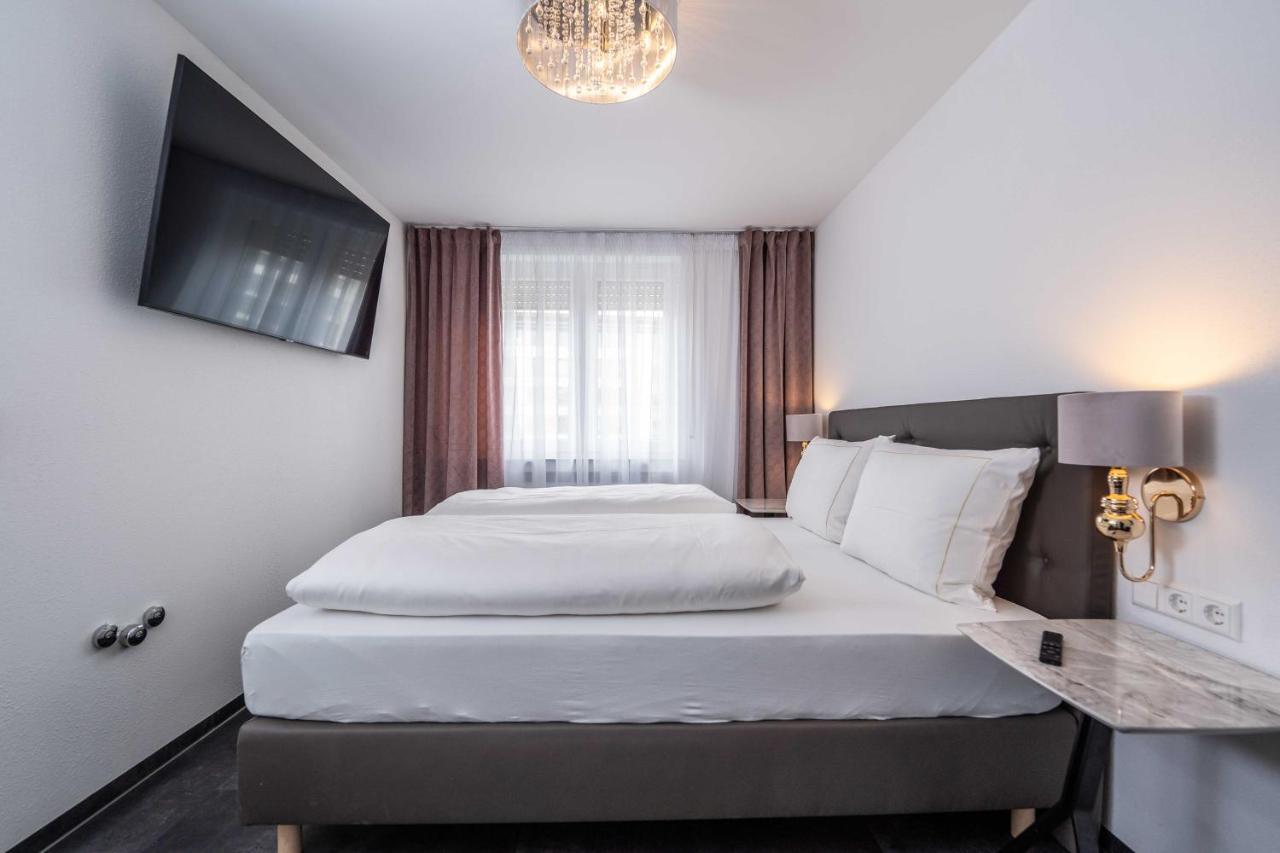 City Wohnung Fn L 5 Klimatisiert Mit Balkon Und Kueche Friedrichshafen Dış mekan fotoğraf